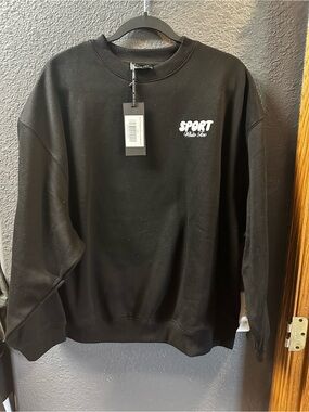 White Fox Club 14 Cherry Oversized Sweatshirt size S/M - Black/Pink/White -NWT